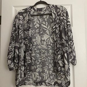 Grey and white floral topper Uk 12/US 10